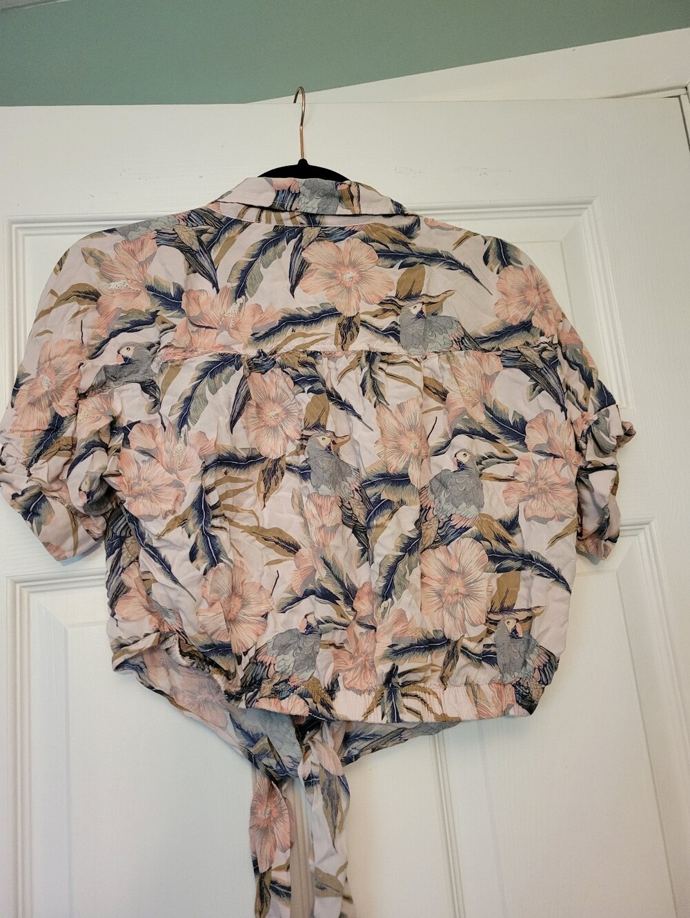 Aerie Pink Floral Button-Front Tie Crop Top with Navy Bird Print M - Picture 5 of 5